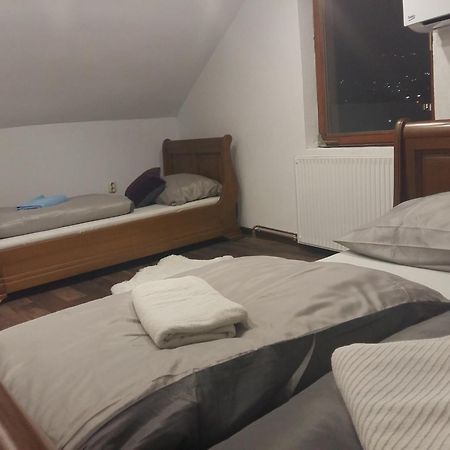 Apartments In Heart Сараєво Номер фото