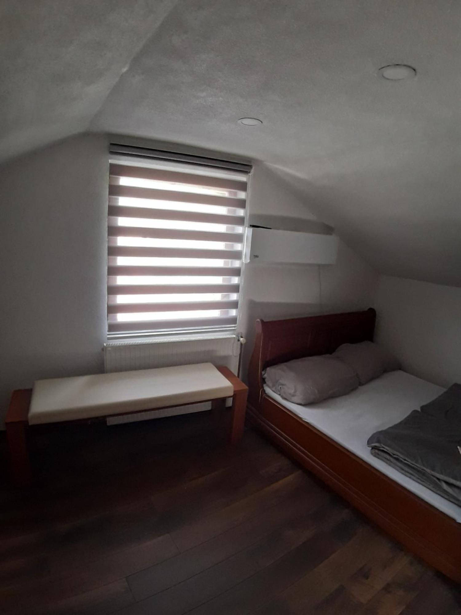 Apartments In Heart Сараєво Номер фото